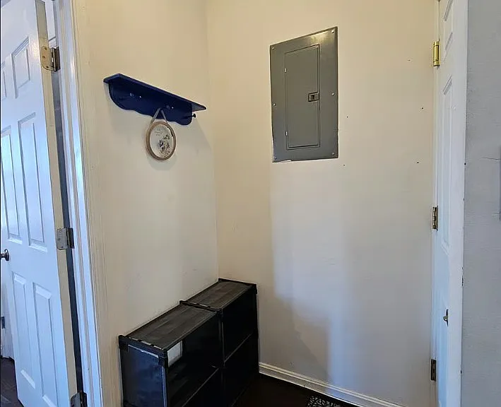 2517 Saint Paul St #3 — Photo 16