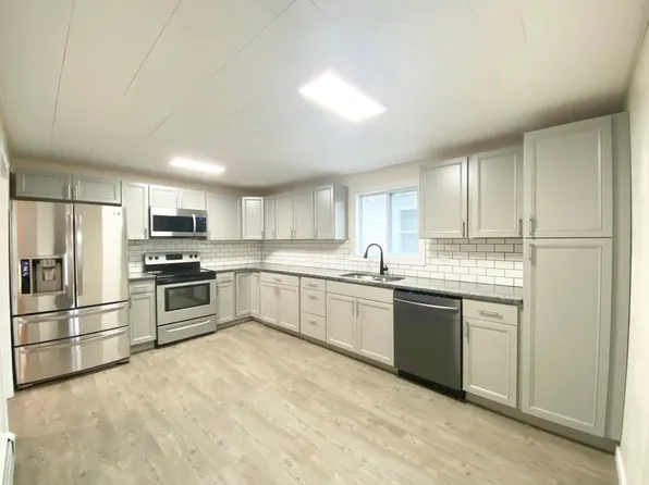 822 Bloom Rd, Danville, PA 17821