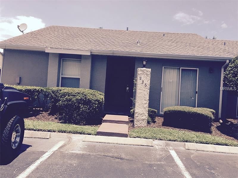 1st image of 936 Pebble Creek Cir