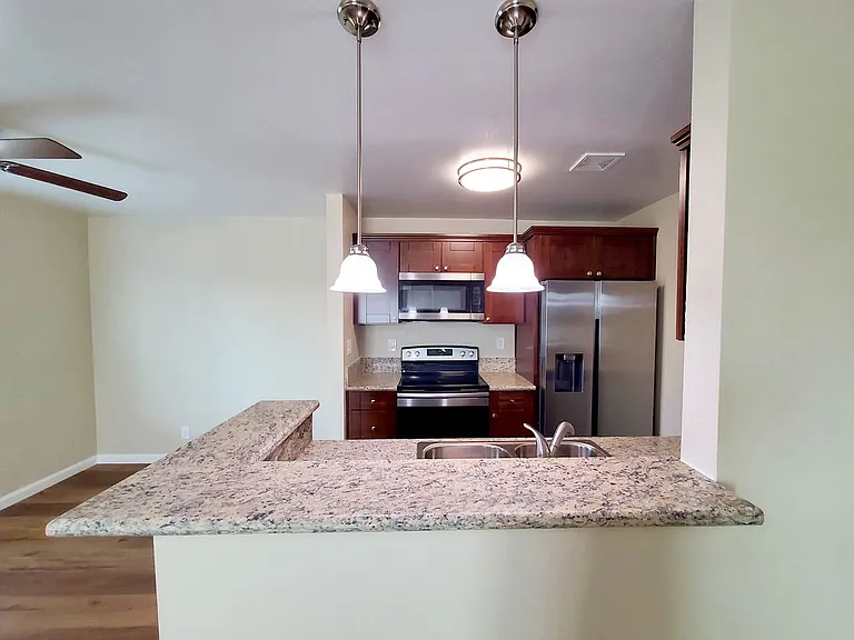 Cinnamon Woods Apartments — Photo 20