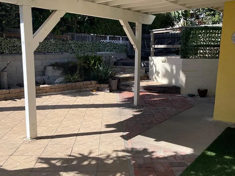 1153 Montauk Ln — Photo 5