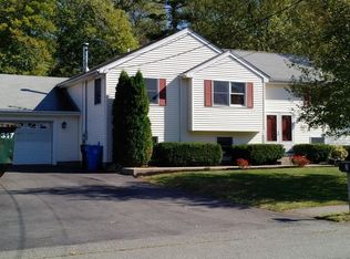 2 Robin Rd, Whitman, MA 02382