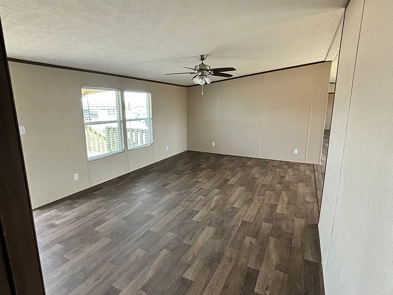 236 Billy Jo Ln — Photo 3