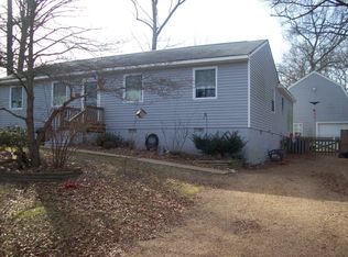 14110 Starpine Ln, Chester, VA 23836