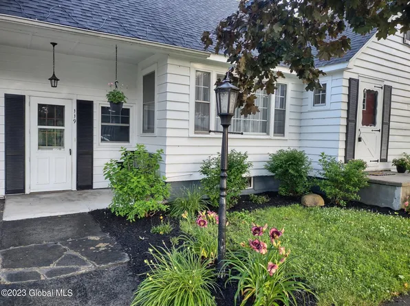 119 Pleasant Avenue, Johnstown, NY 12095