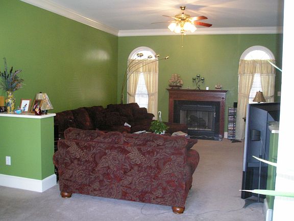 Lovely Open Floor Plan