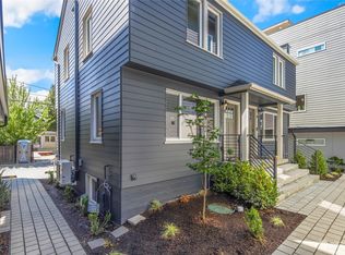 1521B 44th Ave SW, Seattle, WA 98116