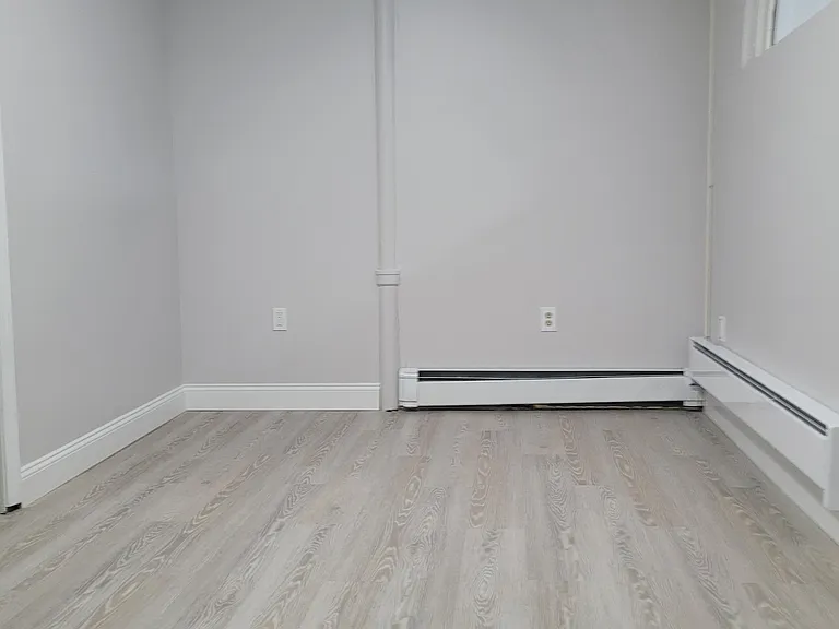 35 Main St #2 — Photo 5