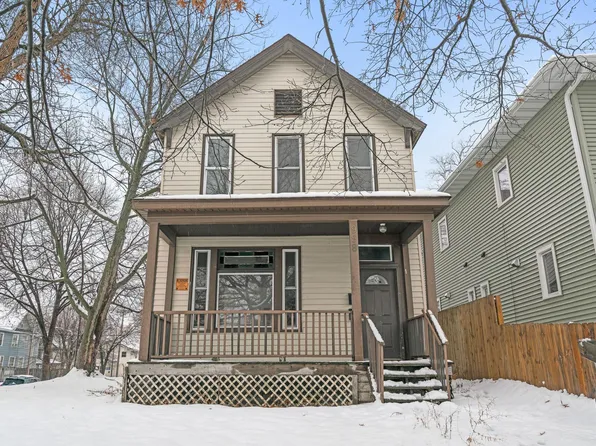 998 Bush Ave, Saint Paul, MN 55106