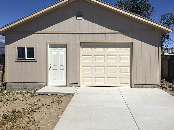 3rd image of 14964 Valencia Ave