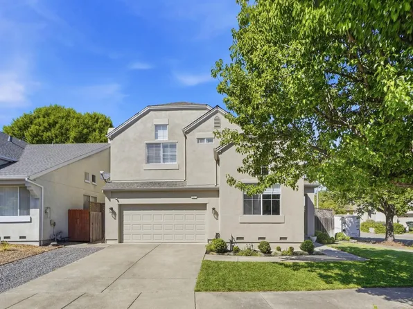 2321 Weatherby Avenue, Santa Rosa, CA 95403