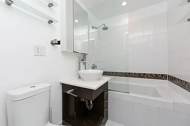 Rented by Alina Levina, LREB