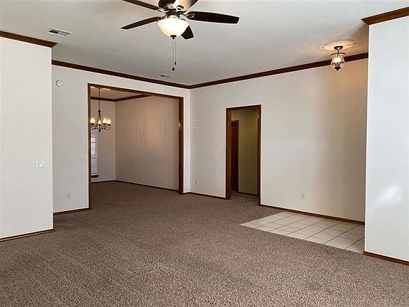 4th image of 1120 Quail Creek Dr