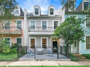 2104 Napoleon Ave, New Orleans, LA 70115