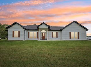 5715 Orchard Ln, Santa Fe, TX 77517