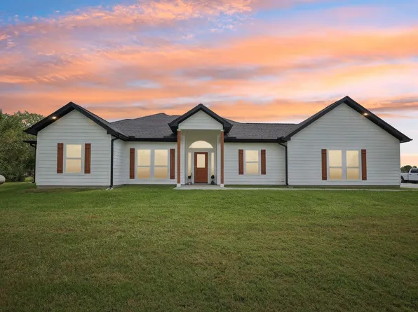 5715 Orchard Ln, Santa Fe, TX 77517