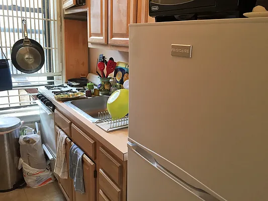 Rented by Joe Gotham LTD | media 17