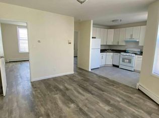 614 67th St #3R, Brooklyn, NY 11220