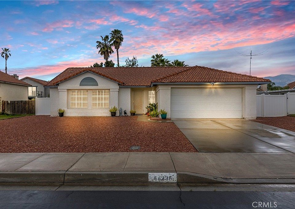 1st image of 44236 Olive Ave
