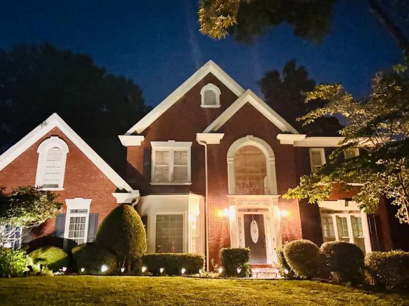 4015 Sunhill Ct, Woodstock, GA 30189