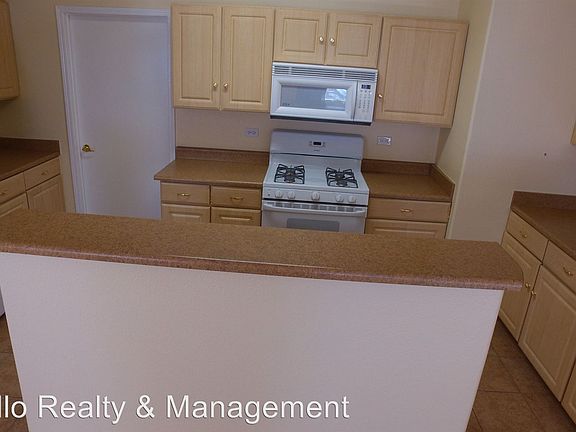 3rd image of 8250 N Grand Canyon Dr Unit 1132