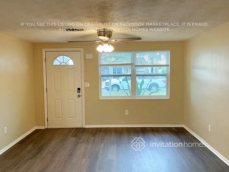 3910 Beechwood Dr — Photo 3