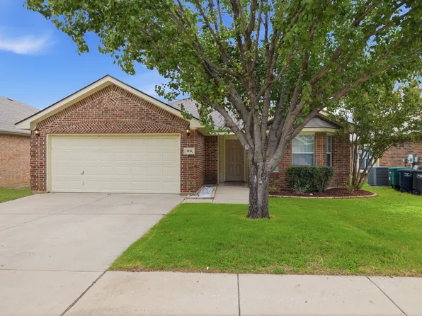 5828 Pearl Oyster Ln, Fort Worth, TX 76179
