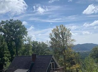 585 Abbott Mtn, Prestonsburg, KY 41653