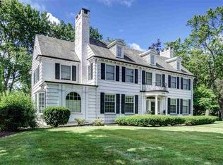 1704 E Jefferson Blvd, South Bend, IN