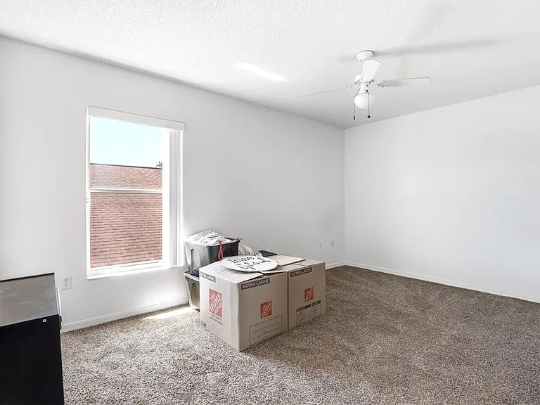 130 Westmoreland Cir — Photo 26