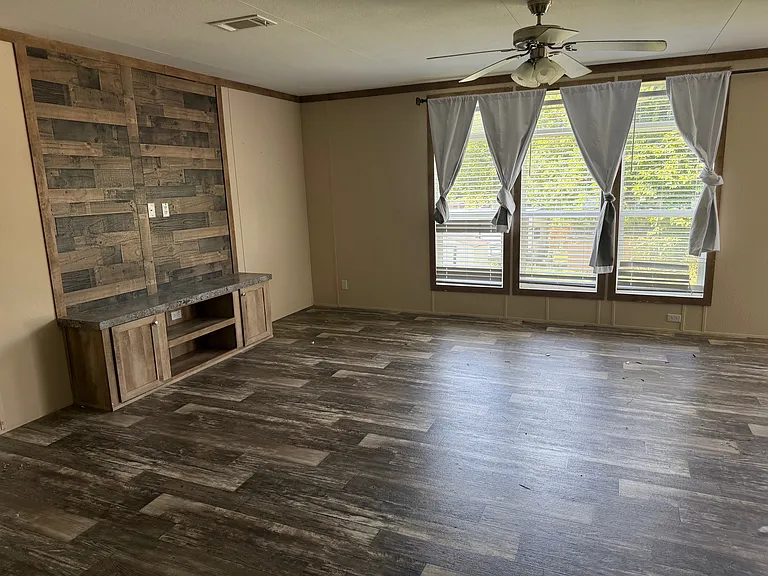 5619 Arkansas Trl — Photo 6