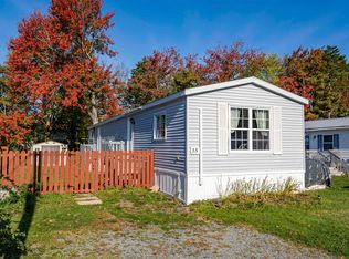 35 Sylvan Ave, Middle Sackville, NS B4E 3B2