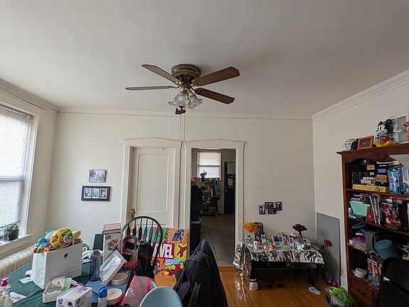 3rd image of 901 W Washington Blvd #9093