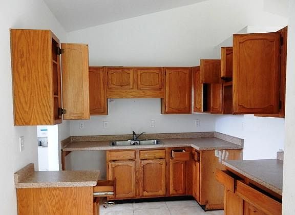 4th image of 1509 Windsor Dr