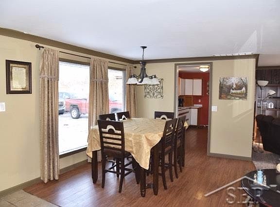 3rd image of 1661 Seminole Ln