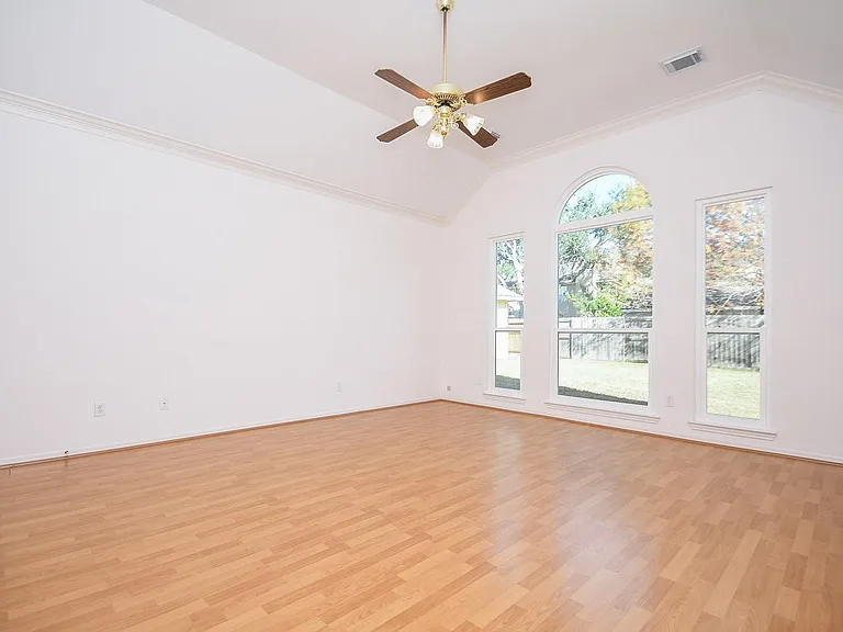 4323 Magnolia Ln — Photo 23