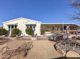 17215 E Yarber Ct, Dewey, AZ 86327