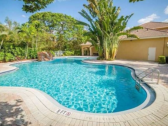 5th image of 5510 NW 61st St APT 113