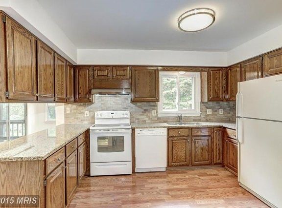 5th image of 12209 Sugar Creek Ct