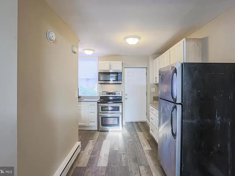 10 S Carey St — Photo 14