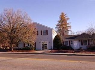 367 E Main St #2R, East Brookfield, MA 01515