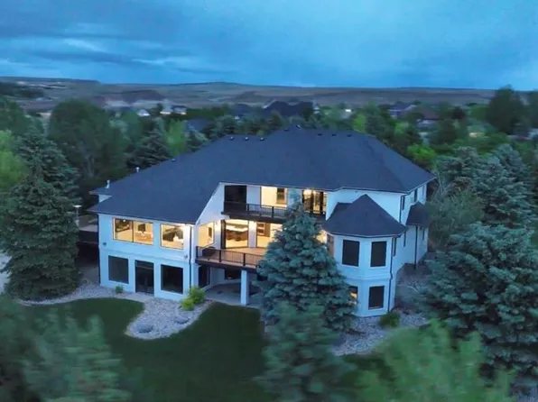 7955 S Black Hawk Dr, Idaho Falls, ID 83406