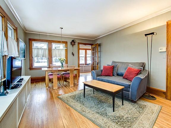 5th image of 1143 Magnolia Ave E