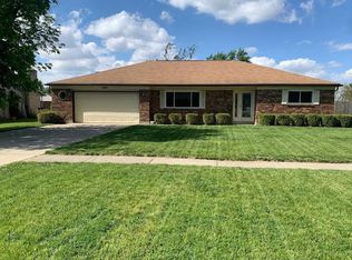 4889 Old Salem Rd, Englewood, OH 45322