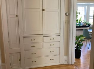 2865 N Prospect Ave, Milwaukee, WI 53211