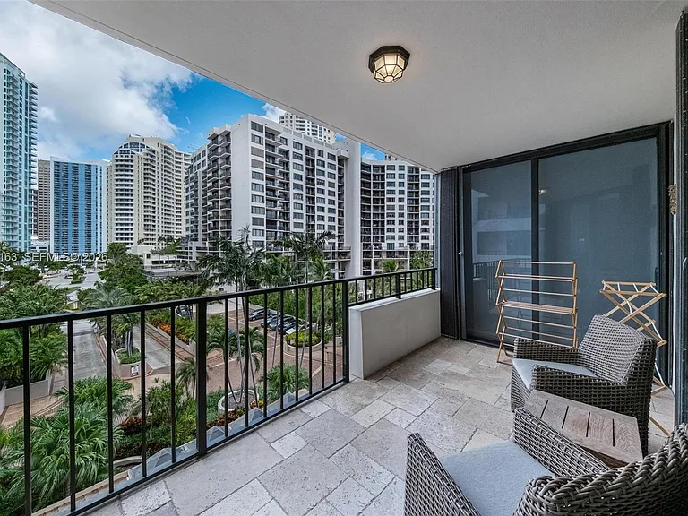 520 Brickell Key Dr #A710 — Photo 1
