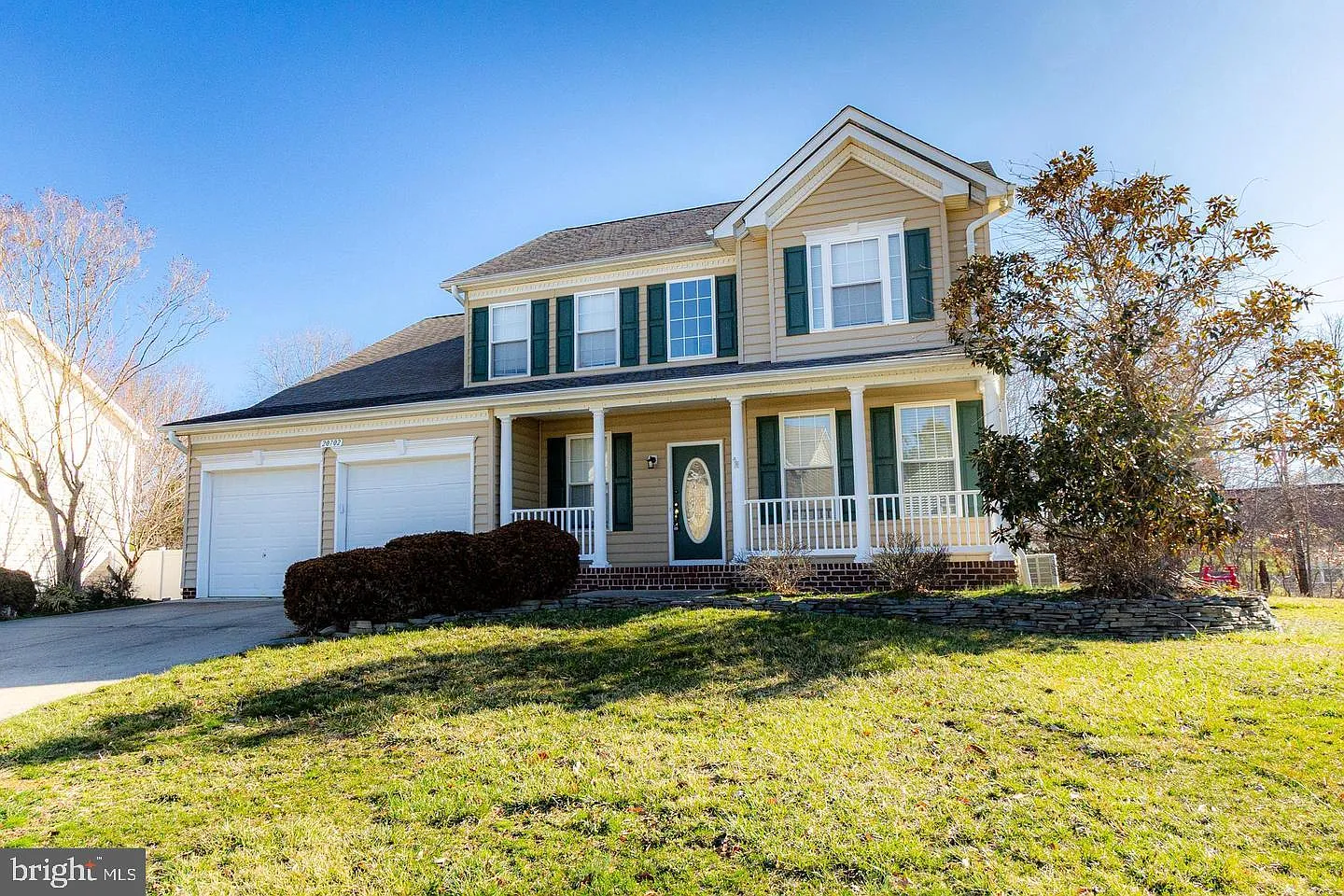 5 bed, 3.5 bath, 4330 sqft, $2,800 — Photo 1
