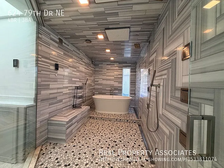 624 79th Dr NE — Photo 28