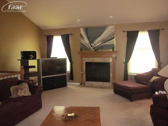 4th image of 9110 Woodridge Dr