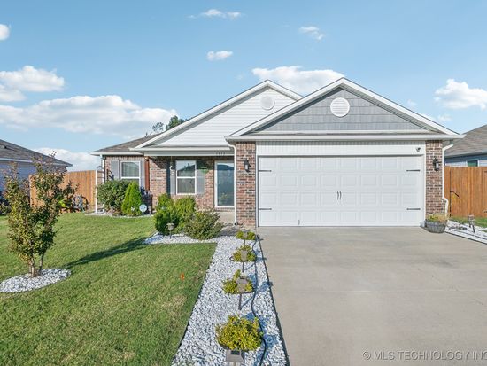 1912 S 12th St, Broken Arrow, OK 74012